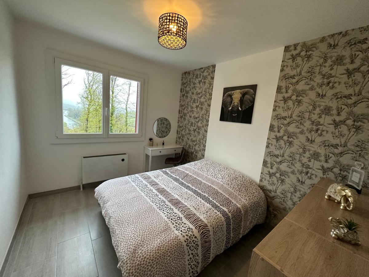 Agreable Maison Avec Jardin A Joinville Exterior foto